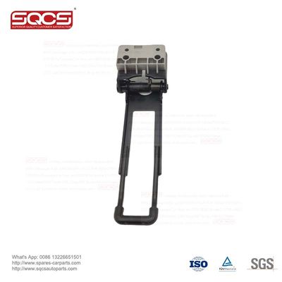 Mercedes Benz Sprinter Magnetic Catch Door Stops OE 9017600528 for 1995-2006 European Car Aftermarket Auto Parts